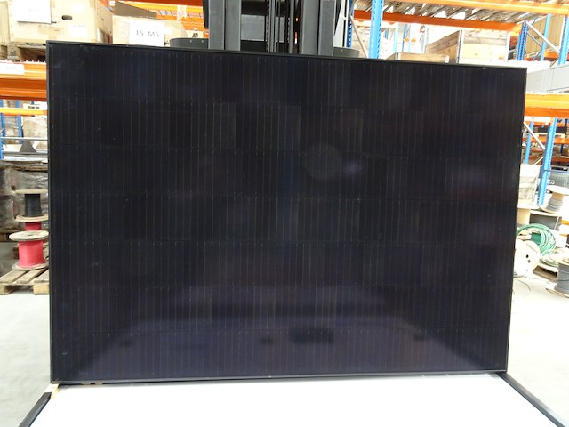 4 x zonnepaneel sunpower p3 375 ac (1.500 wp) - afbeelding 1 van  4