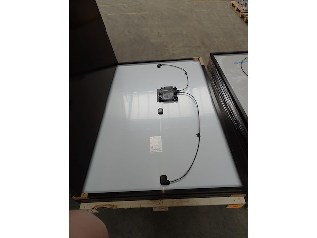 4 x zonnepaneel sunpower p3 375 ac (1.500 wp) - afbeelding 3 van  4