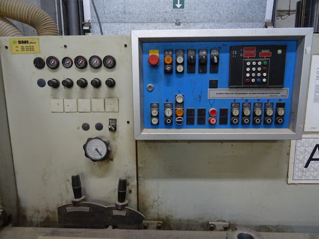 4-zijdige schaafmachine weinig - afbeelding 7 van  11