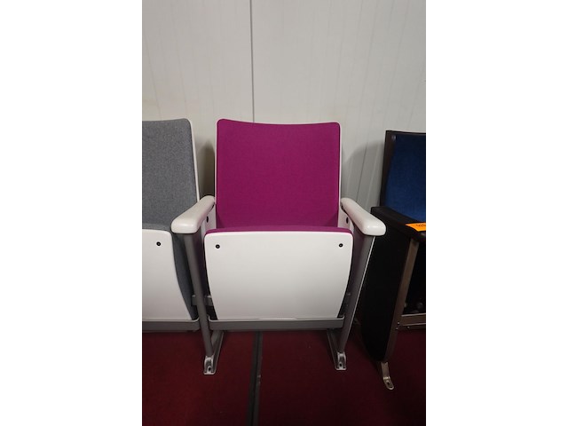 4-zit auditoriumstoel - afbeelding 8 van  8