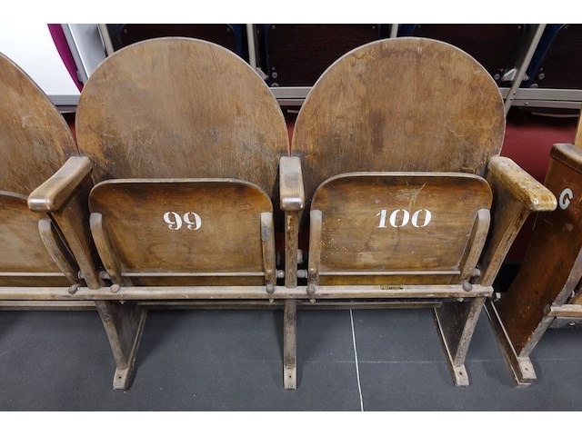 4-zit houten antieke theaterstoel - afbeelding 5 van  6