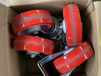 4 zware kunststofwielen - afbeelding 3 van  3