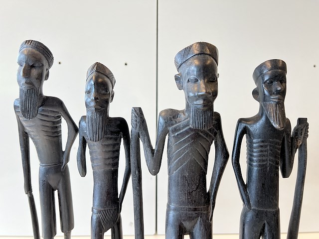 4 zwarte krijgers - afbeelding 3 van  3