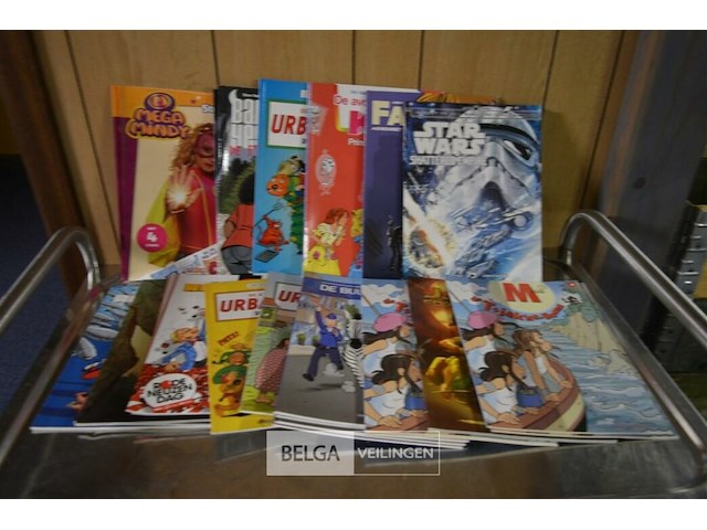 ±40 div stripverhalen - afbeelding 1 van  5