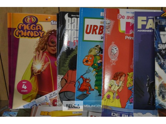 ±40 div stripverhalen - afbeelding 2 van  5