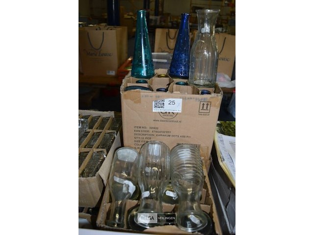 ±40 div. vaasjes - afbeelding 3 van  3