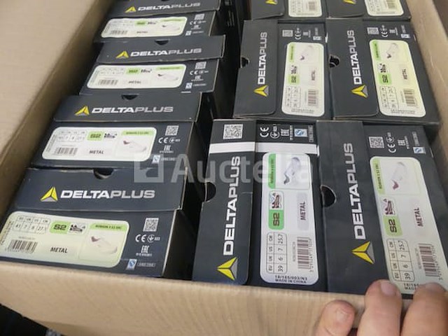 40 paar nieuwe werkschoenen - afbeelding 16 van  24