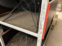 40 stoelen + 5 karren - afbeelding 8 van  9