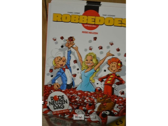 ±40 stripverhalen; robbedoes - afbeelding 3 van  3