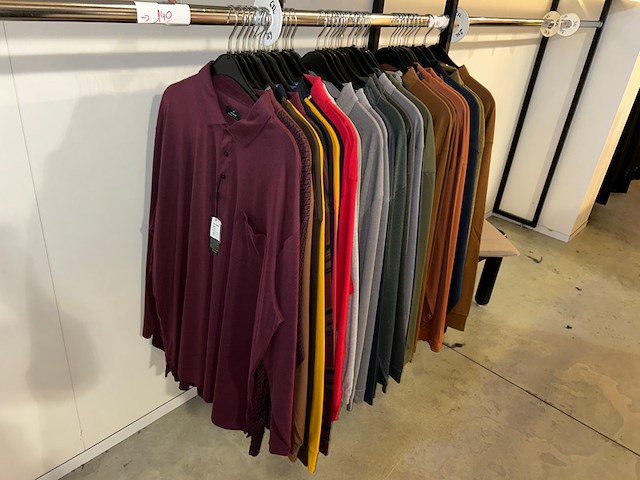 40 truien - afbeelding 1 van  11