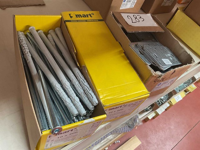 40 verbindingen en dozen nagel pluggen - afbeelding 6 van  6