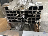 40 vierkante aluminium profielen, afmetingen 45 x 45 x 6000 mm met een wanddikte van 2,0 mm - afbeelding 2 van  3