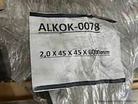 40 vierkante aluminium profielen, afmetingen 45 x 45 x 6000 mm met een wanddikte van 2,0 mm - afbeelding 3 van  3