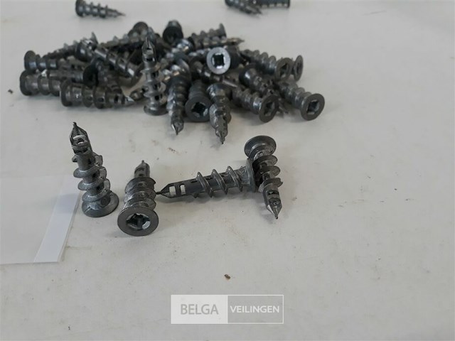 40 x gipsplaatplug 14x38mm metaal - afbeelding 3 van  3