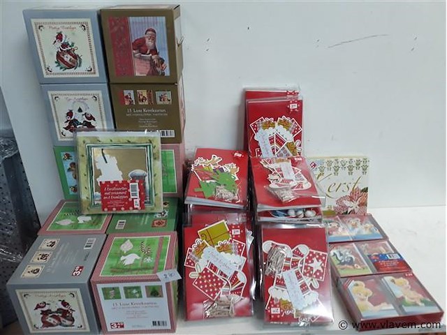 40 x kerstkaarten met enveloppe mix - afbeelding 1 van  2