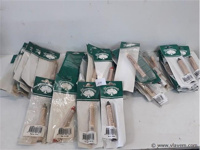 40 x paintstick 4 assorti - afbeelding 1 van  2