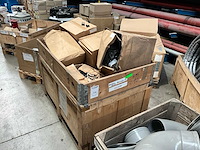 400 mm/12-18 grote partij buisbescherming + clips - afbeelding 1 van  3