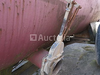 4000 liter tanktrailer merken en model onleesbaar - afbeelding 11 van  17