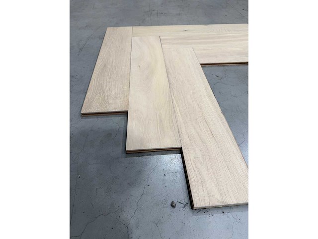 40,8 m2 meerlagen visgraat parket pyramid - afbeelding 3 van  3