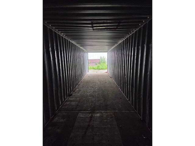 40ft - zeecontainer - afbeelding 6 van  6