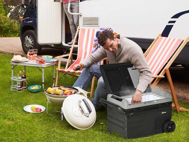 40l autokoeler met led-verlichtingscompressor autokoelkast - afbeelding 1 van  8