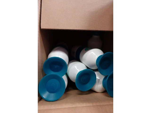 40x 12 drinkfles dopper - afbeelding 4 van  4