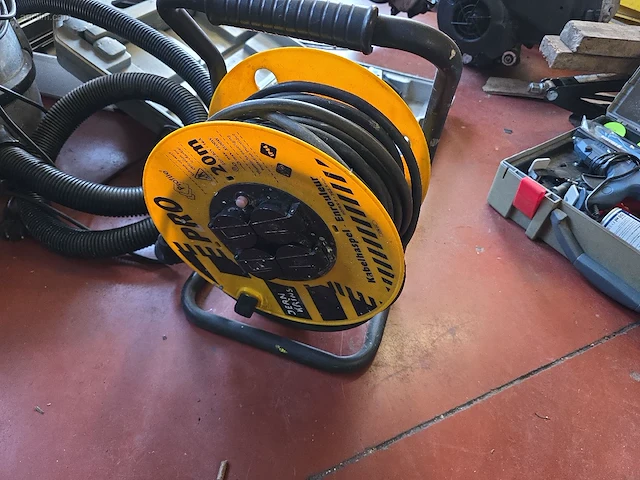 (40x) accu- en elektrische gereedschappen... - afbeelding 10 van  22