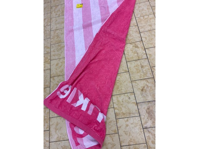 40x strandhanddoek pimkie roze - afbeelding 2 van  2