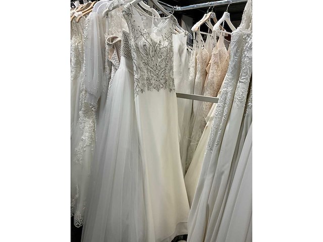 41 bruidsjurken morilee (totaalprijs) - afbeelding 17 van  89