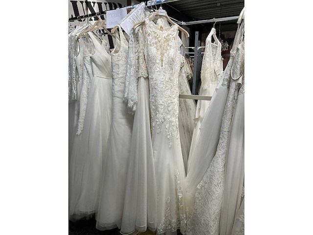 41 bruidsjurken morilee (totaalprijs) - afbeelding 37 van  89