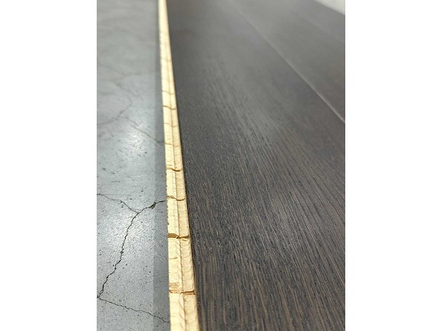 41,55 m² eiken meerlagen parketvloer - afbeelding 2 van  2