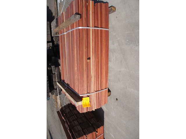 41,91 m² padouk planchetten - afbeelding 4 van  4