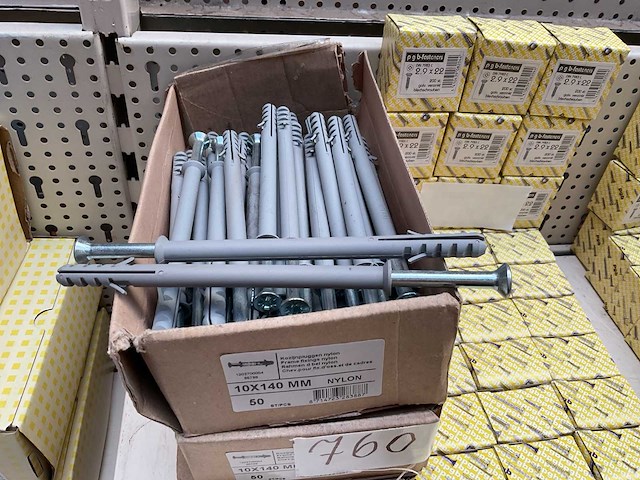 42 dozen met slagpluggen en schroeven - afbeelding 3 van  5