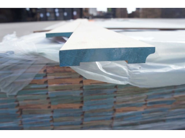 42 lm massief eiken plinten 14mm - afbeelding 6 van  6