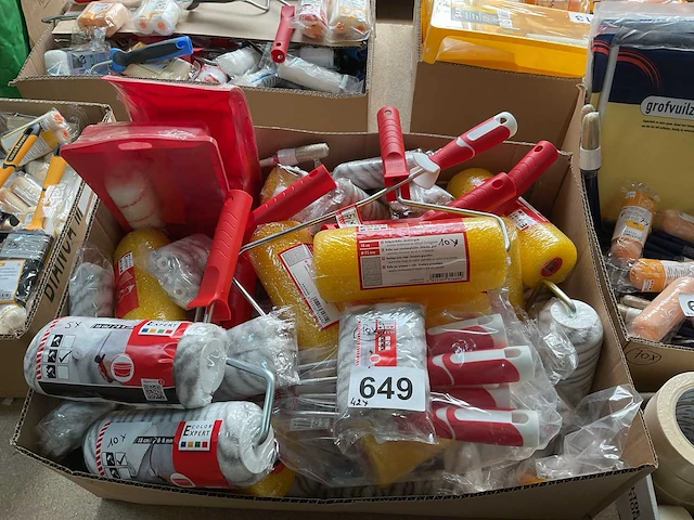 42 x schildersgereedschap - afbeelding 1 van  10