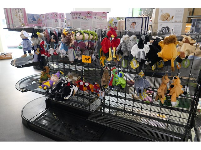 43 hangpoppen - afbeelding 1 van  4