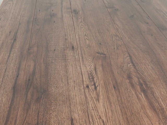 43 m2 laminaat plank - 1383 x 193 x 12 mm - afbeelding 1 van  4