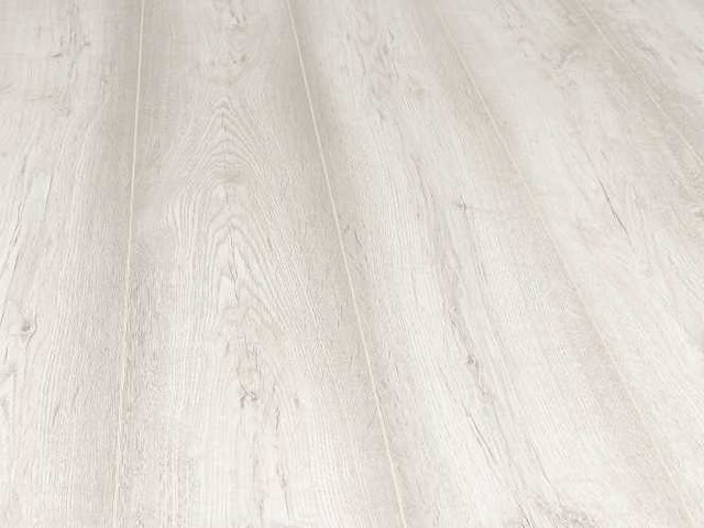43 m2 laminaat plank - 1383 x 193 x 8 mm - afbeelding 1 van  4