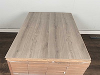 43 m2 laminaat plank - 1383 x 244 x 8 mm - afbeelding 3 van  4