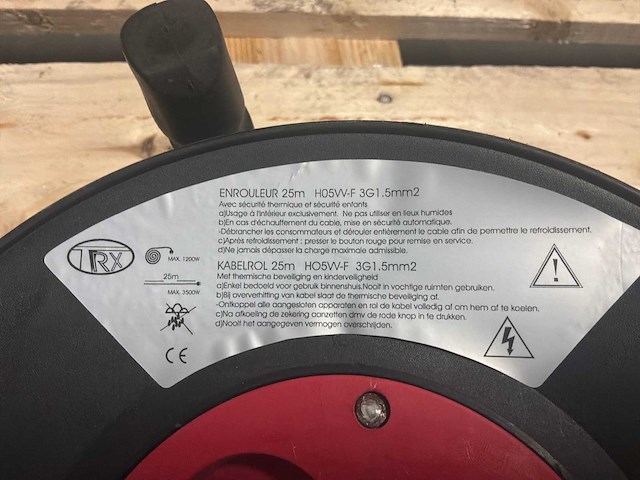 43225 verlengkabelhaspels en -snoer (2x) - afbeelding 3 van  3