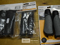 ±44 div fietshandvaten - afbeelding 1 van  2