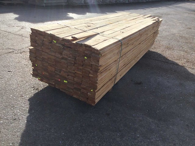 4/4 grenen planken - afbeelding 1 van  7