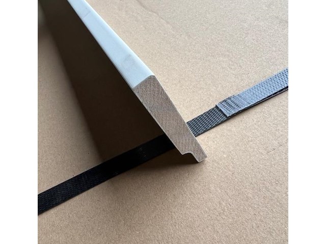 440 lm plinten 2200x68x11mm - afbeelding 6 van  7