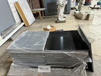 44x granieten tegels 61x61 cm - afbeelding 1 van  2