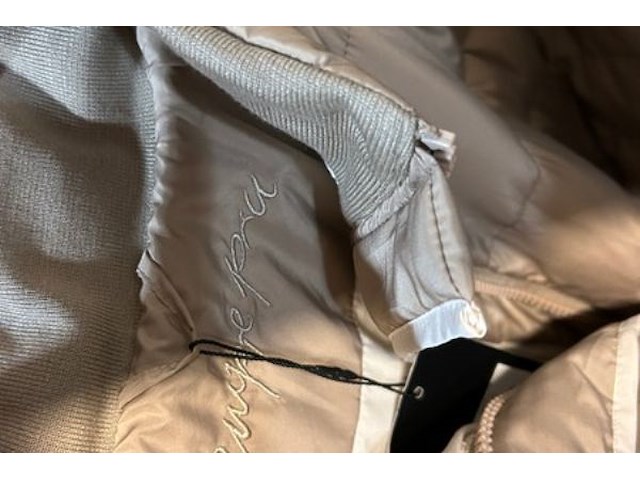 45 dames jassen/mantels - afbeelding 8 van  16