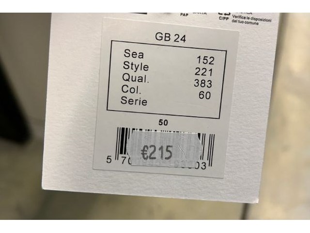 45 dames jassen/mantels - afbeelding 10 van  16