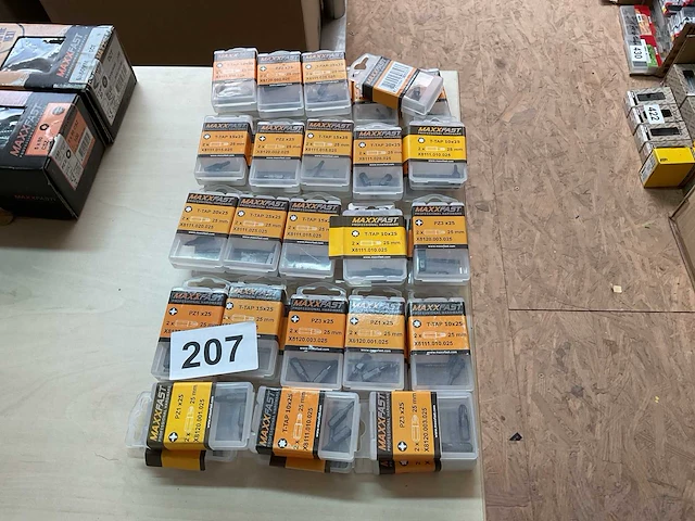 45 doosjes met 2 bitsen - afbeelding 1 van  6