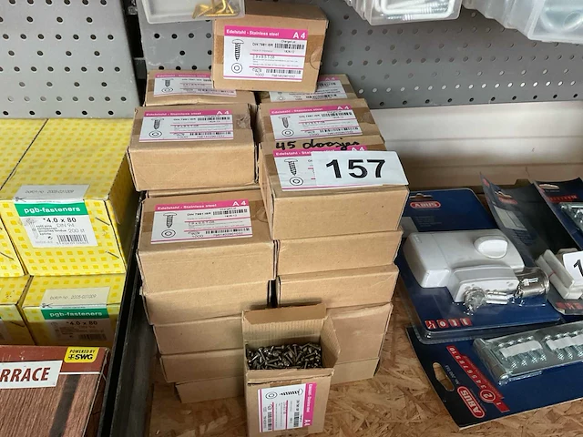 45 dozen schroeven - afbeelding 1 van  4