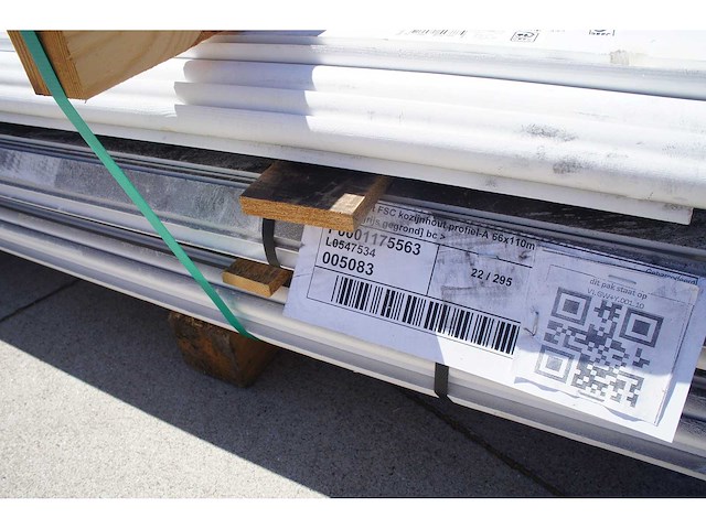 453,6 lm grenen halfrond latten 12x24mm - afbeelding 5 van  6