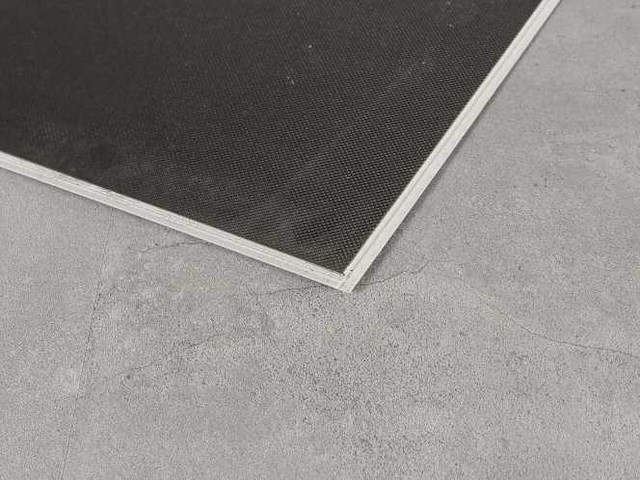 46 m2 pvc click tegel met xps onderlaag - 610 x 305 x 4+1 mm - afbeelding 4 van  4